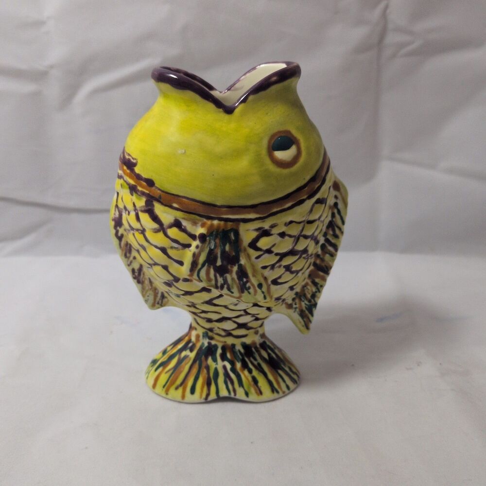 Vintage Mid-Century Hand-Painted Ceramic Fish Figurine - Shape 271